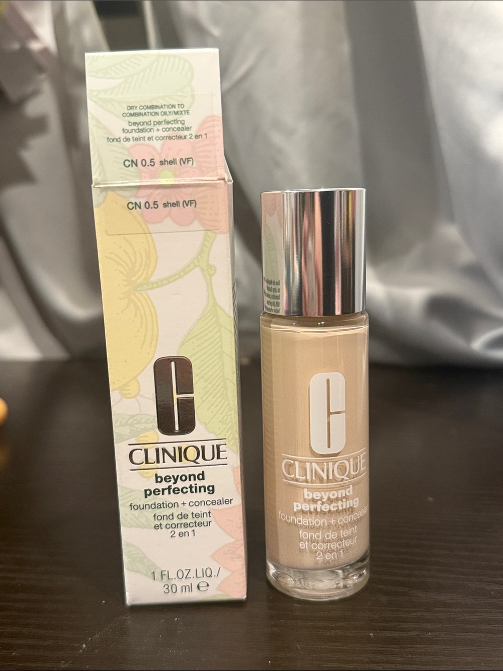 Clinique Beyond Perfecting Foundation + Concealer Shell (CN 0.5) New in Box 1oz